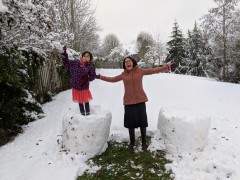 Abergavenny December 2017: Pre-Christmas visit to Abergavenny to see Vera and Robin. Surprisingly it snowed!