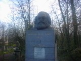 Karl Marx: [Sunday 26th November 2000] What better way to spend a Sunday afternoon than to go and find where Karl Marx is buried?